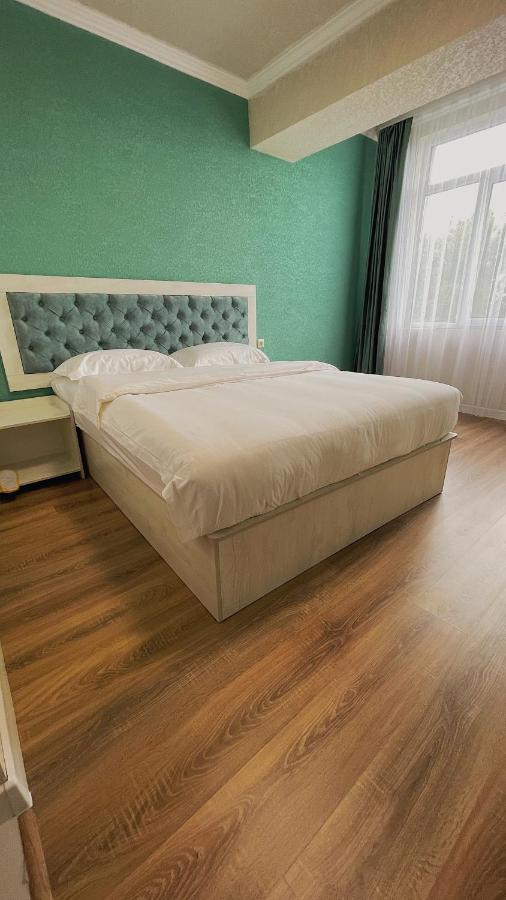 Khan Plaza Αλμάτι Εξωτερικό φωτογραφία
